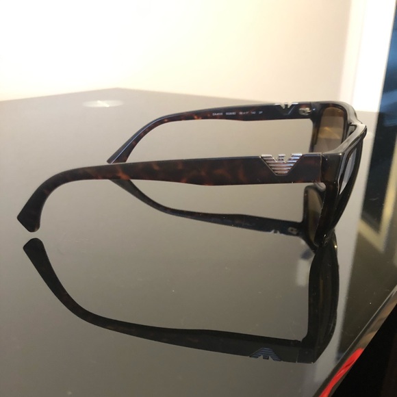Emporio Armani sunglasses - Picture 1 of 3
